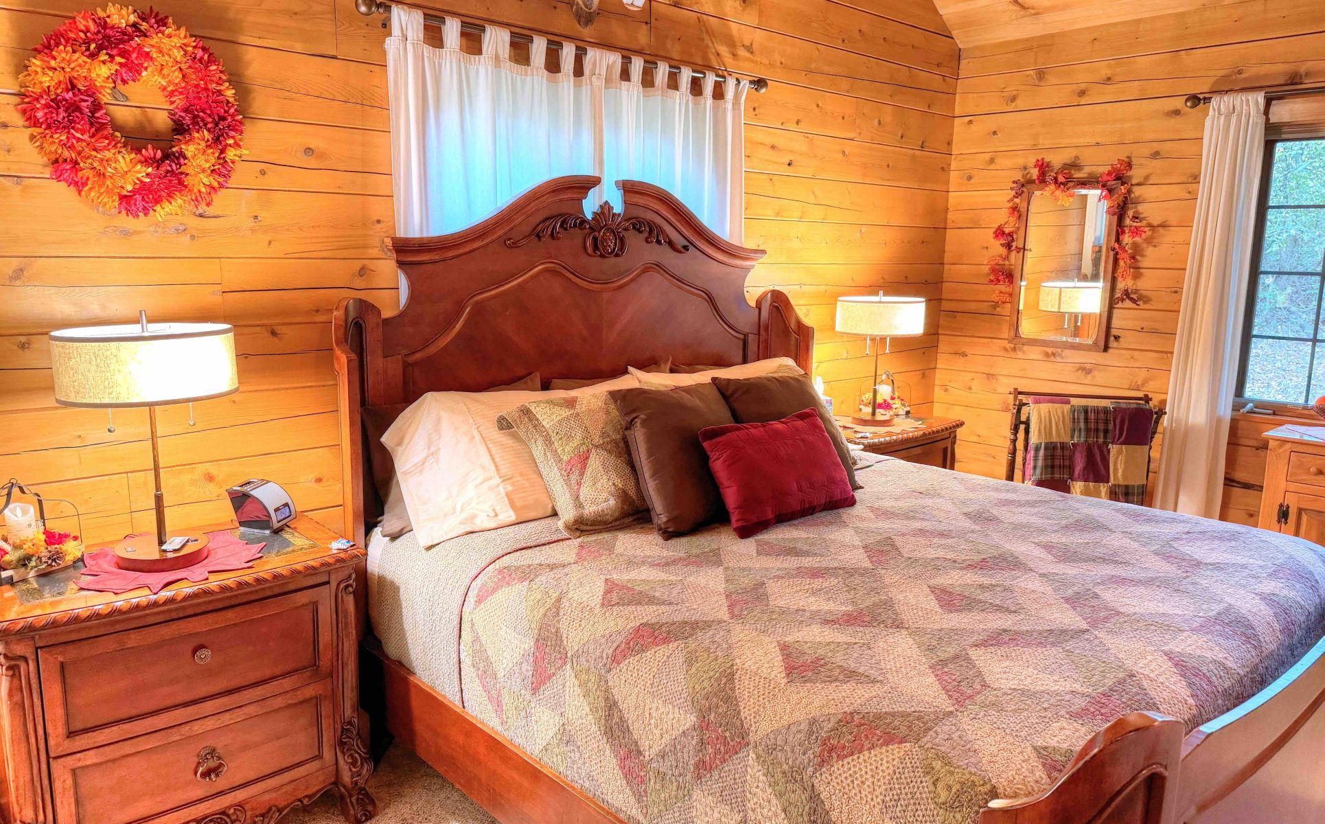 Cicada's Song Bedroom