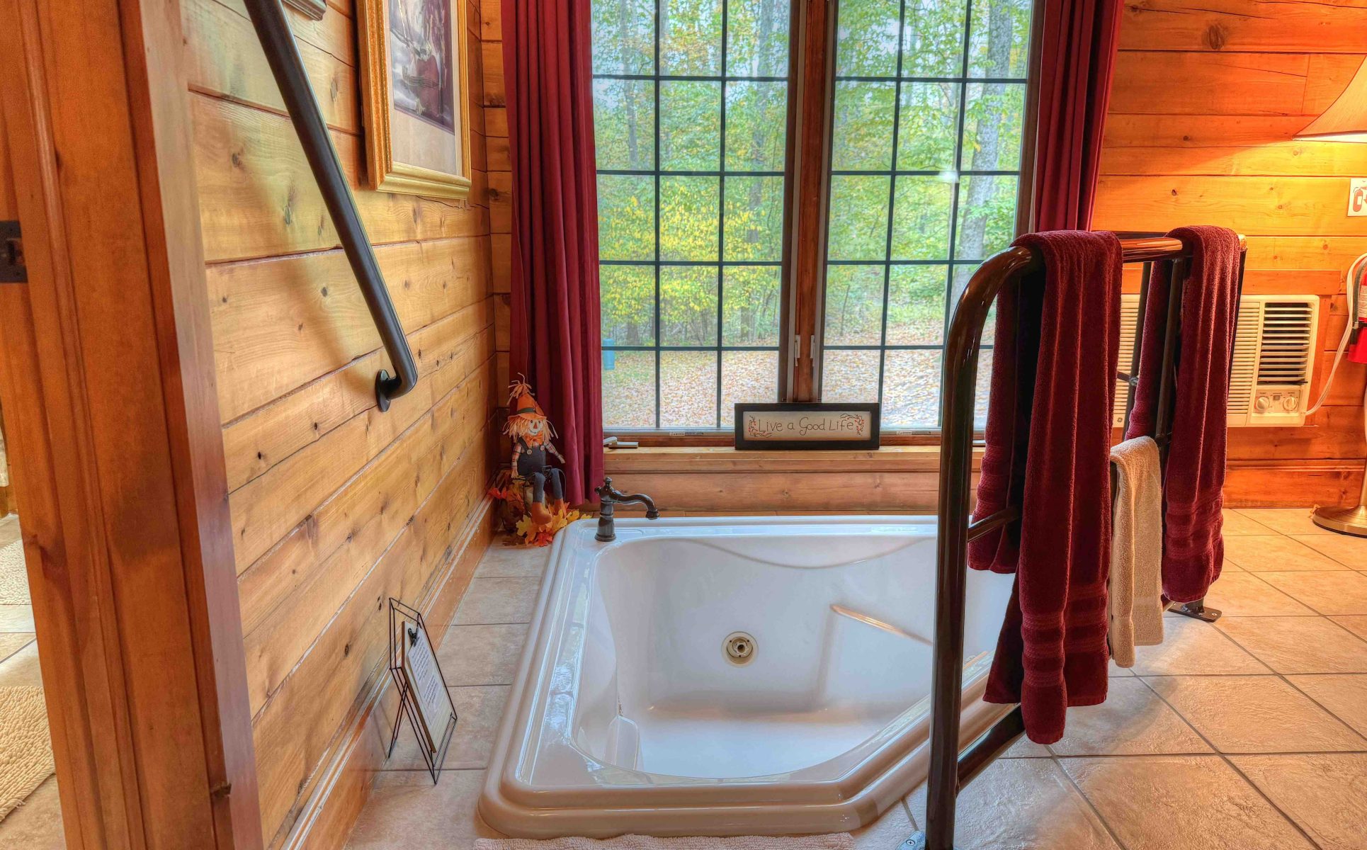 Cherry Blossom Jetted Tub